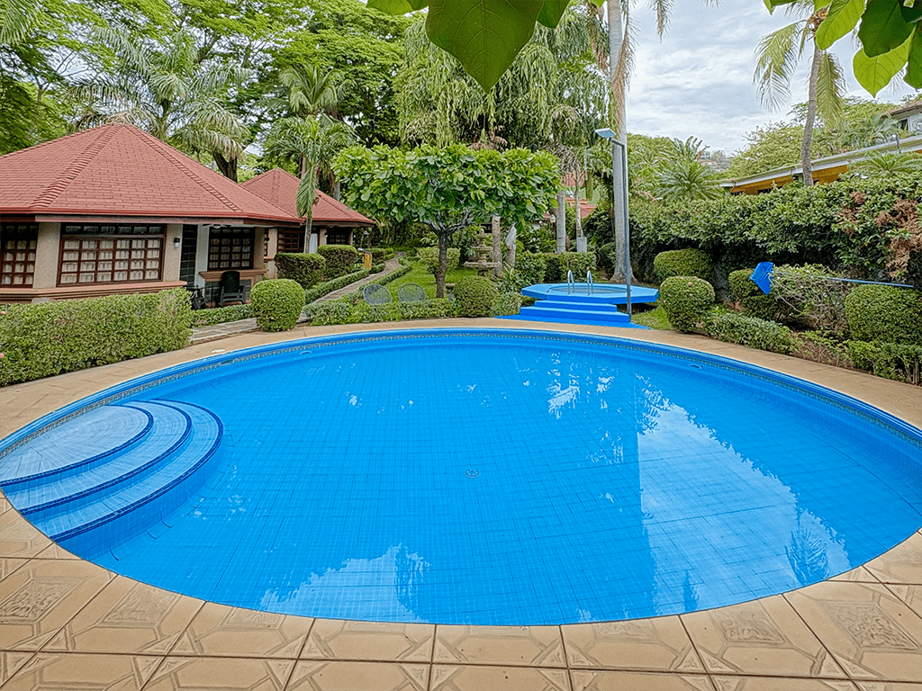 Piscina 1 copia